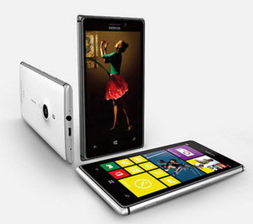 <b>NOKIA  Lumia 925</b>
